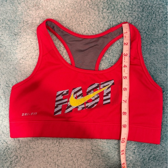 🔥Nike Red Sports Bra🔥 - Picture 4 of 4